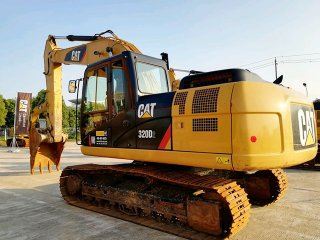 CAT 320D2 Excavator
